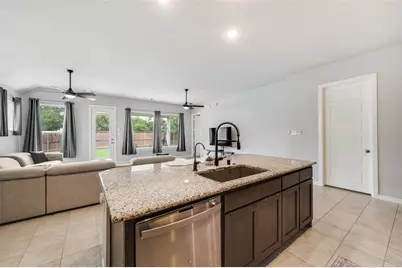 308 Moonvine Drive, Little Elm, TX 75068 - Photo 10