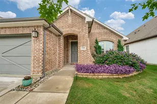 308 Moonvine Dr, Little Elm, TX 75068 - Photo 2