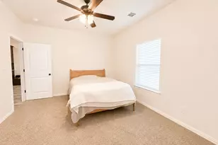 3211 Main St, Granbury, TX 76049 - Photo 8