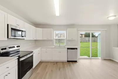 7301 Moon Ridge Court, Fort Worth, TX 76133 - Photo 6