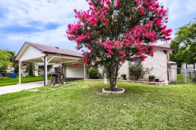 14303 Seminole Street, Balch Springs, TX 75180 - Photo 2
