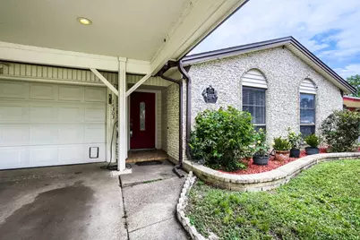 14303 Seminole Street, Balch Springs, TX 75180 - Photo 4