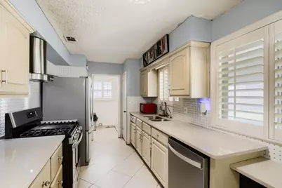 14303 Seminole Street, Balch Springs, TX 75180 - Photo 10