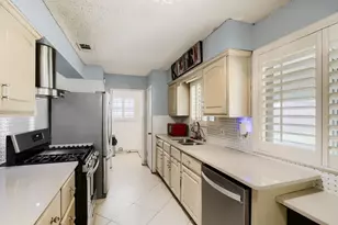 14303 Seminole St, Balch Springs, TX 75180 - Photo 10