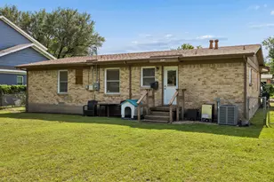 1216 Bluebird Ln, Garland, TX 75042 - Photo 20