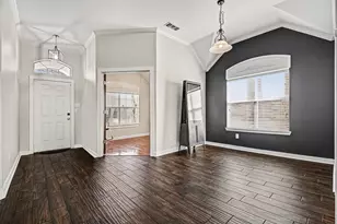 5609 Phoenix Dr, The Colony, TX 75056 - Photo 4