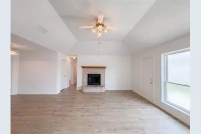 4700 Maryannes Meadow Drive, Fort Worth, TX 76135 - Photo 12