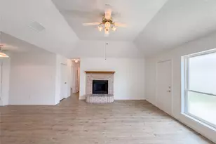 4700 Maryannes Meadow Dr, Fort Worth, TX 76135 - Photo 12