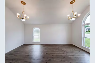 4700 Maryannes Meadow Drive, Fort Worth, TX 76135 - Photo 10