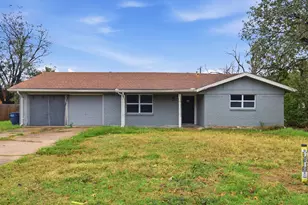 154 Cotillion Rd, Fort Worth, TX 76134 - Photo 2