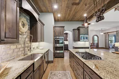 6630 Blackjack Oaks Road, Aubrey, TX 76227 - Photo 14