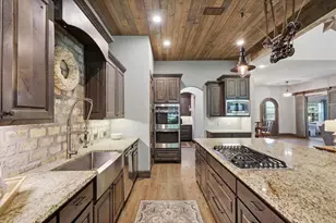 6630 Blackjack Oaks Rd, Aubrey, TX 76227 - Photo 14