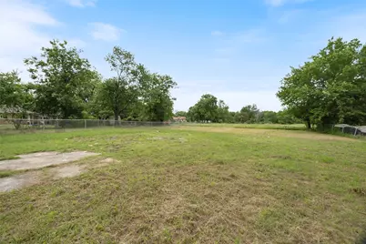 4305 Templeton Street, Greenville, TX 75401 - Photo 32
