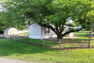 4528 Wildwood Cir, Granbury, TX 76049 - Photo 26