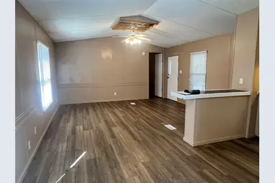 4528 Wildwood Circle, Granbury, TX 76049 - Photo 16
