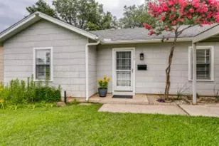 1748 Fagan Dr, Blue Mound, TX 76131 - Photo 2