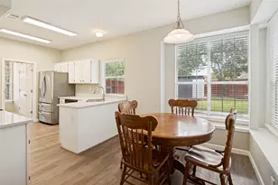2158 Willowood Dr, Grapevine, TX 76051 - Photo 10