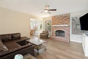2158 Willowood Dr, Grapevine, TX 76051 - Photo 6