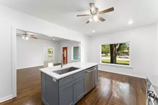 2405 Monroe St, Commerce, TX 75428 - Photo 10