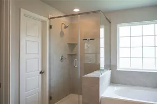 7909 Townsend Dr, Waco, TX 76708 - Photo 12