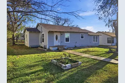 110 Ramsey Avenue, Cleburne, TX 76031 - Photo 22