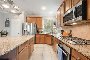 9654 Millstream Dr, Frisco, TX 75033 - Photo 10