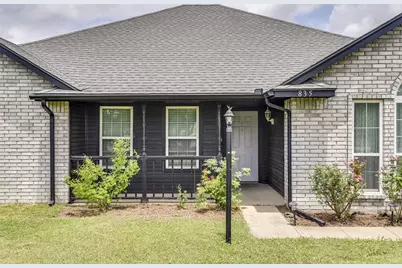 835 Shady Brook Lane, Red Oak, TX 75154 - Photo 2
