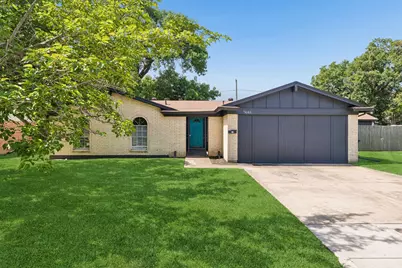 7440 Beckwood Drive, Fort Worth, TX 76112 - Photo 2