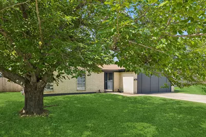 7440 Beckwood Drive, Fort Worth, TX 76112 - Photo 4