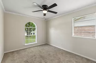7440 Beckwood Dr, Fort Worth, TX 76112 - Photo 18