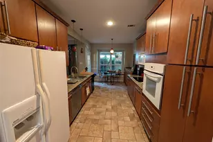8655 Brittania Ct, Dallas, TX 75243 - Photo 2