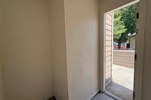 9801 Walnut St, Dallas, TX 75243 - Photo 24