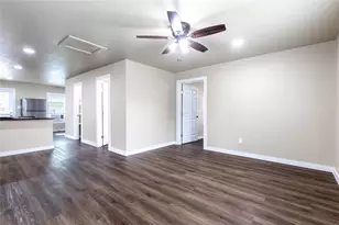 114 Owens Ln, Denton, TX 76209 - Photo 12