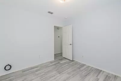 2709 Brittany Drive, Euless, TX 76039 - Photo 18