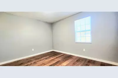 8525 Oak Haven Lane, Dallas, TX 75217 - Photo 14