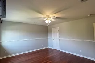 1519 Snow Trail, Lewisville, TX 75077 - Photo 16