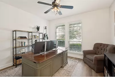107 Meadow View Drive, McKinney, TX 75071 - Photo 18