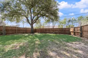 3106 Sharpview Ln, Dallas, TX 75228 - Photo 32