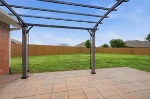 806 Birch Cir, Van Alstyne, TX 75495 - Photo 34