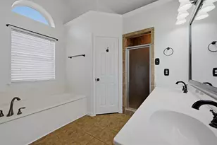 806 Birch Cir, Van Alstyne, TX 75495 - Photo 24
