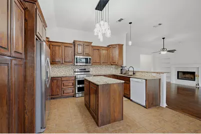 806 Birch Circle, Van Alstyne, TX 75495 - Photo 14