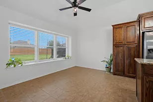 806 Birch Cir, Van Alstyne, TX 75495 - Photo 16