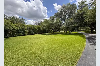 4146 Shore Front Drive, Fort Worth, TX 76135 - Photo 24