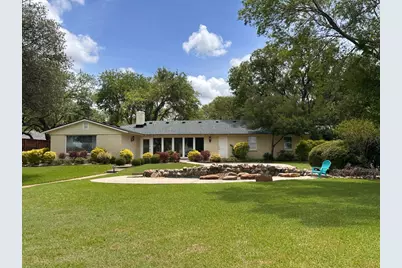 4146 Shore Front Drive, Fort Worth, TX 76135 - Photo 2