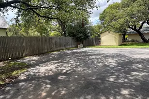 4146 Shore Front Dr, Fort Worth, TX 76135 - Photo 28