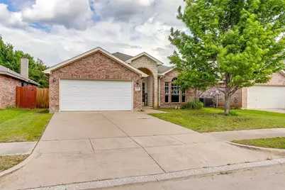 12217 Shadow Wood Trail, Fort Worth, TX 76028 - Photo 2