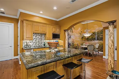2713 Calder Court, Fort Worth, TX 76107 - Photo 14