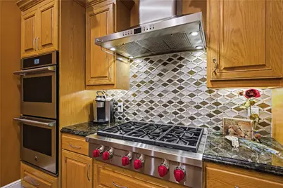 2713 Calder Court, Fort Worth, TX 76107 - Photo 16