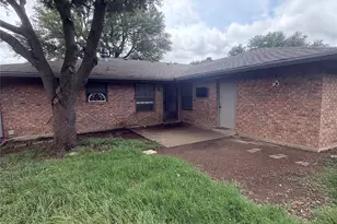 411 Bond St, Hillsboro, TX 76645 - Photo 14