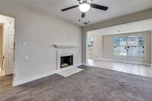 1015 Kings Hwy, Dallas, TX 75208 - Photo 2